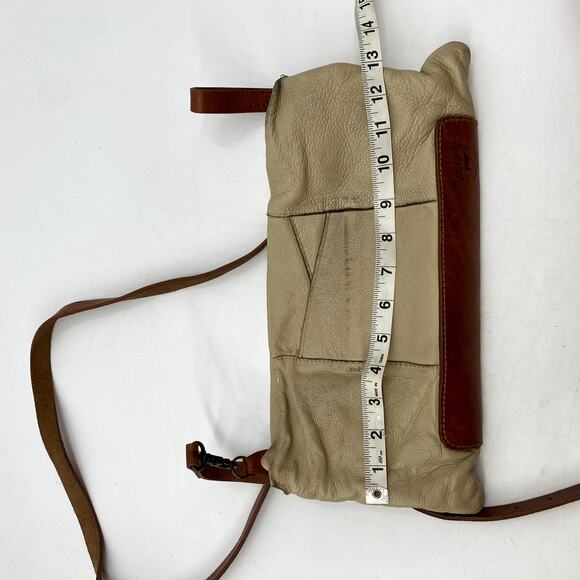 Will Leather Goods cream Rectangle Crossbody bag - Picture 7 of 7